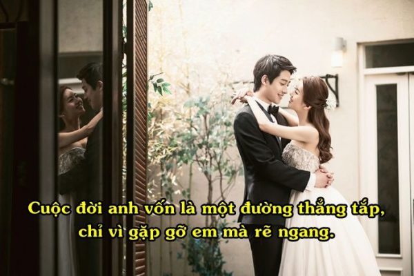 Ngay sau đó, bà bế tôi vào lòng, vuốt tóc và kể cho tôi một 